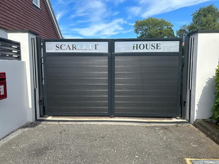 composite electric gate