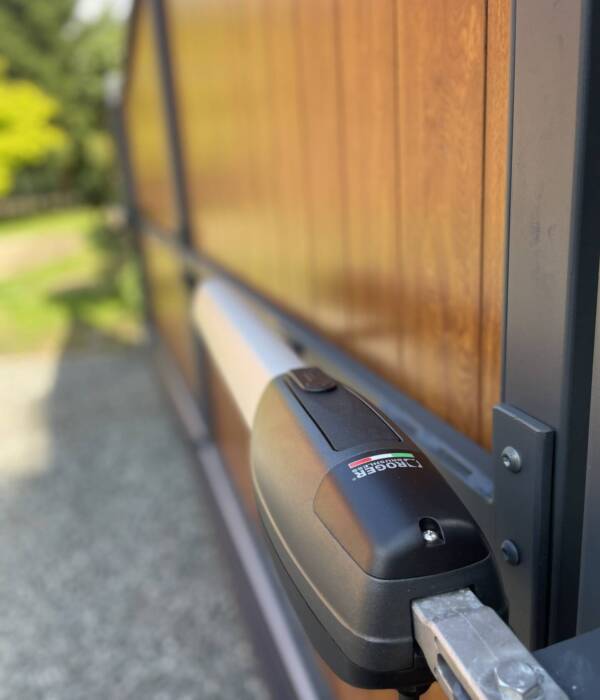 composite gates, automatic composite gates