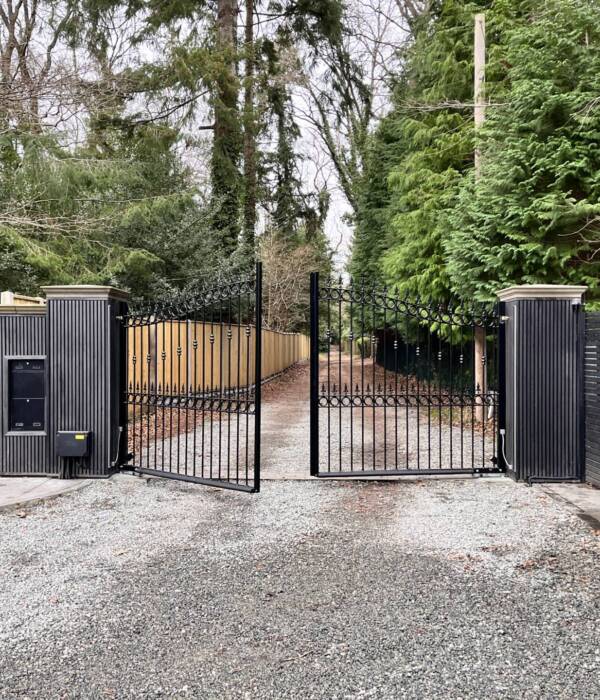 electric gates surrey, electric driveway gates guildford
