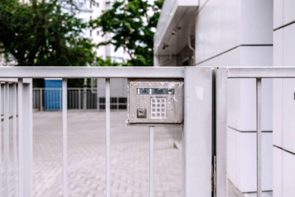 commercial security gates with keypad access control